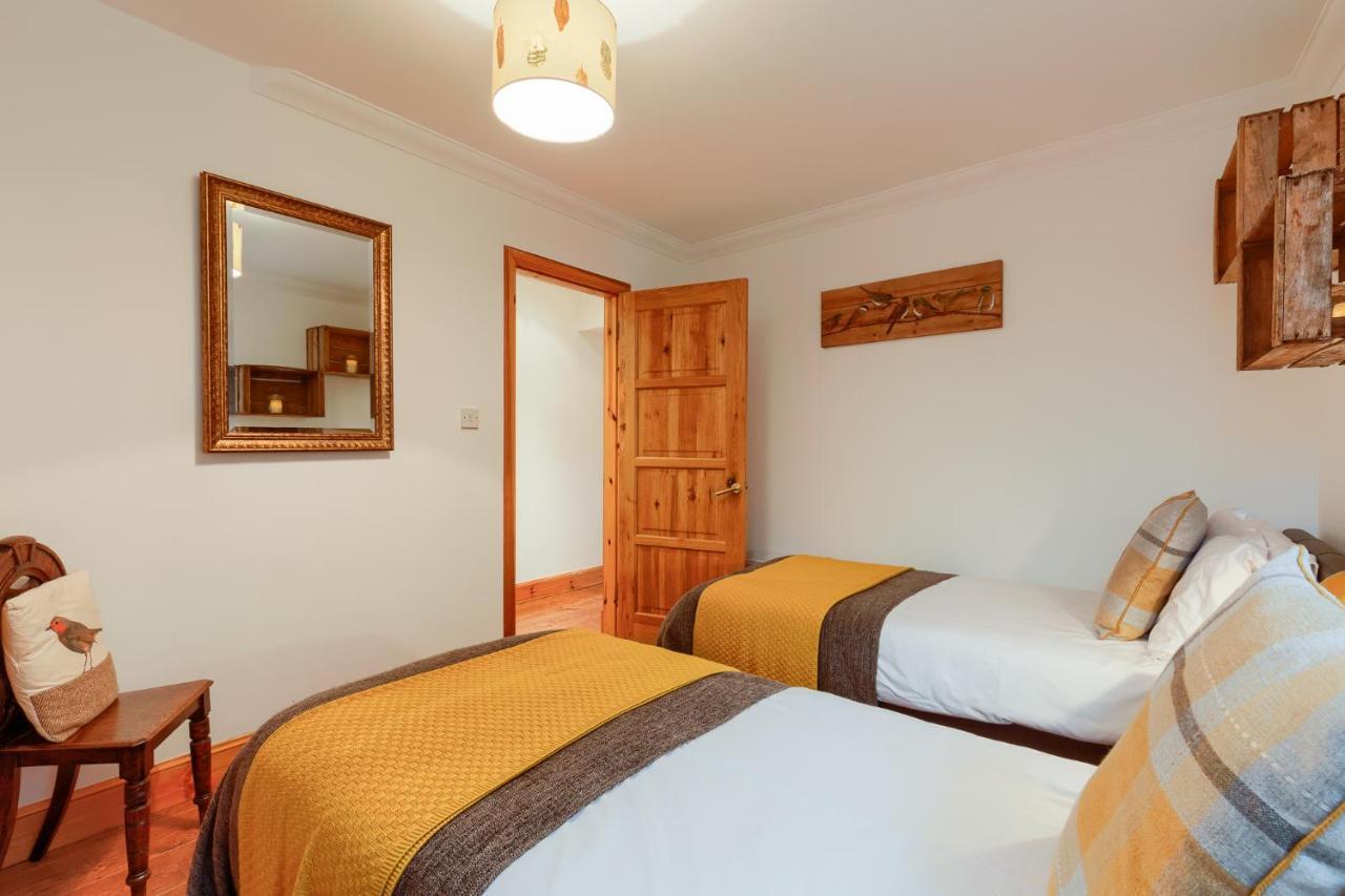 Dundas Flat, 1 Bedroom, Comrie Extérieur photo